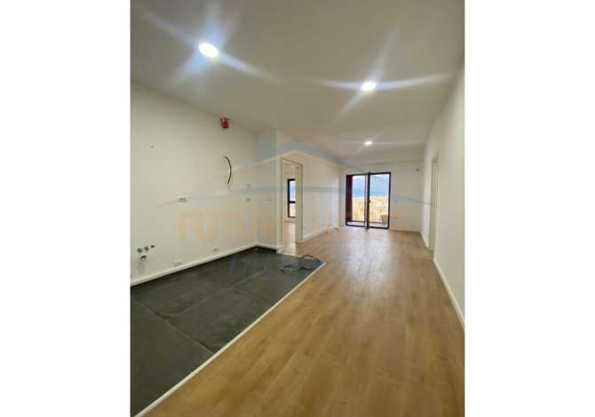 Apartment for rent in Tirana 2+1, Emty