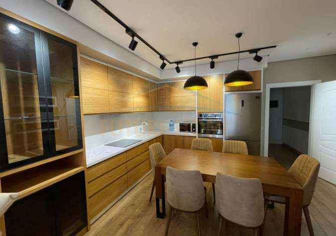 Shtepi ne shitje 2+1 ne Tirane - 154,000 Euro