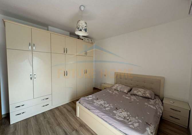 Shtepi me qera 2+1 ne Tirane - 700 Euro