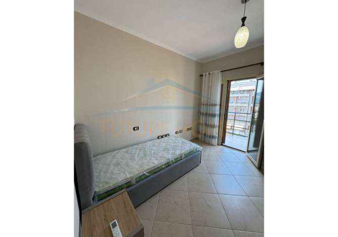 Shtepi me qera 2+1 ne Tirane - 700 Euro