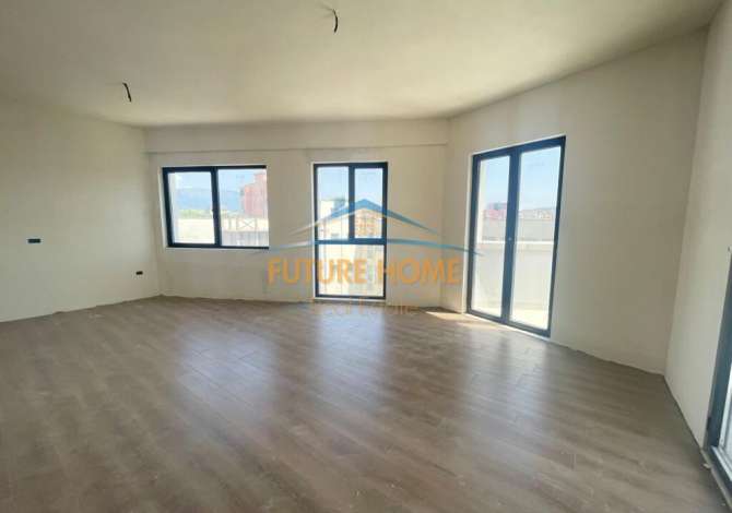 Shtepi ne shitje 3+1 ne Tirane - 283,100 Euro