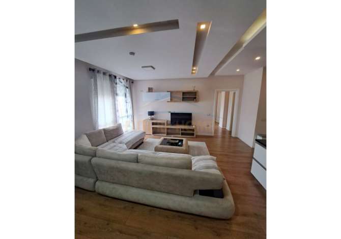 Shtepi me qera 2+1 ne Tirane - 800 Euro