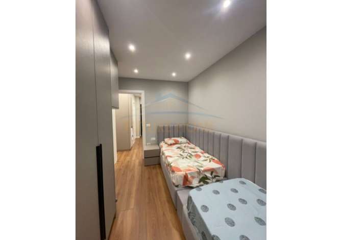 Shtepi me qera Apartament ne Tirane, 2+1, Mobilimi E mobiluar, Pagesa 1,300  Euro.