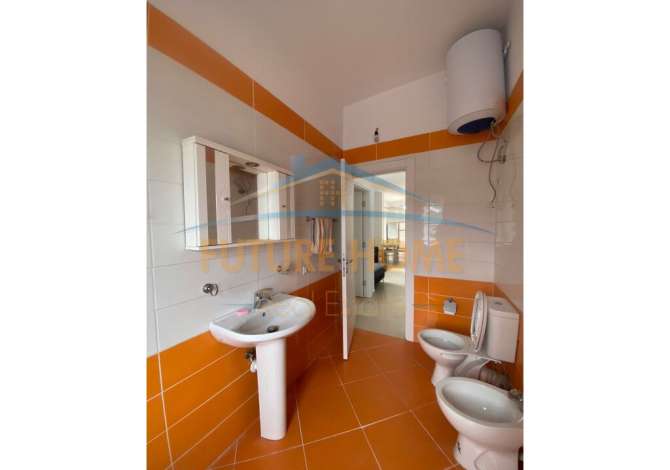 Shtepi me qera 2+1 ne Tirane - 650 Euro