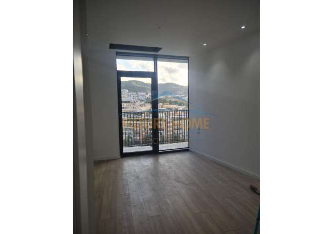Shtepi me qera 2+1 ne Tirane - 1,500 Euro