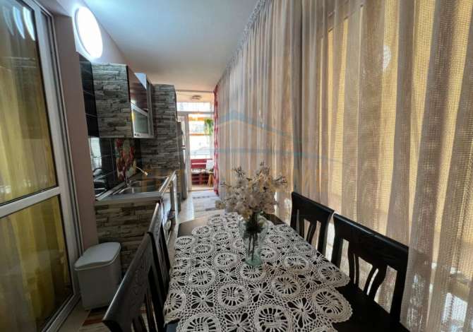 Shtepi me qera 2+1 ne Tirane - 550 Euro
