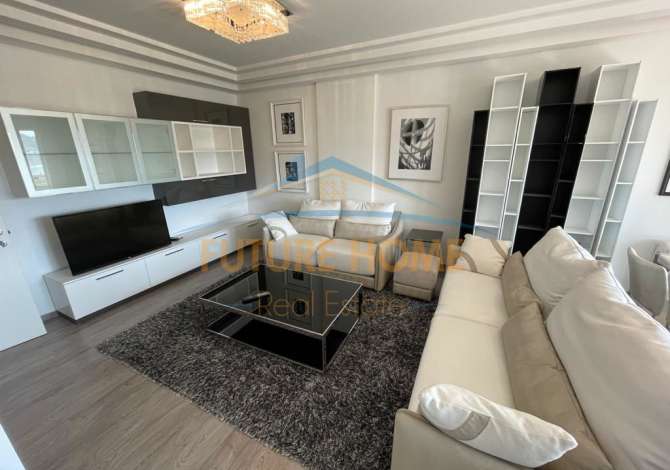 Shtepi me qera 3+1 ne Tirane - 2,000 Euro