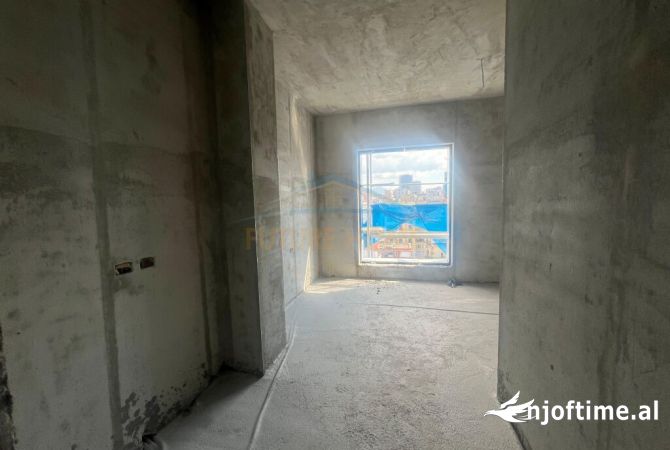 Shtepi ne shitje Apartament ne Tirane, 2+1, Mobilimi Bosh, pa mobiluar, Pagesa 297,650  Euro.