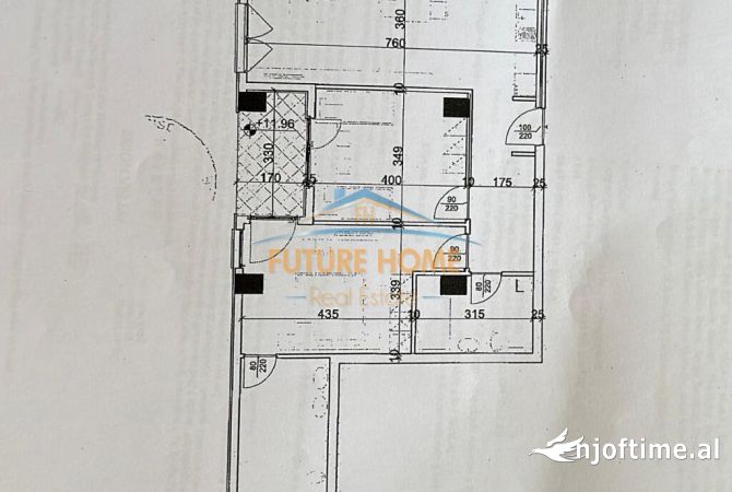 Shtepi ne shitje Apartament ne Tirane, 2+1, Mobilimi Bosh, pa mobiluar, Pagesa 182,500  Euro.