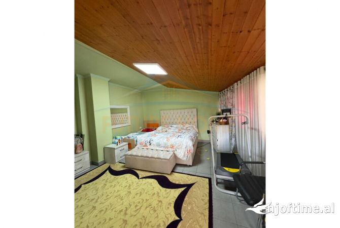 Shtepi ne shitje 3+1 ne Tirane - 185,000 Euro