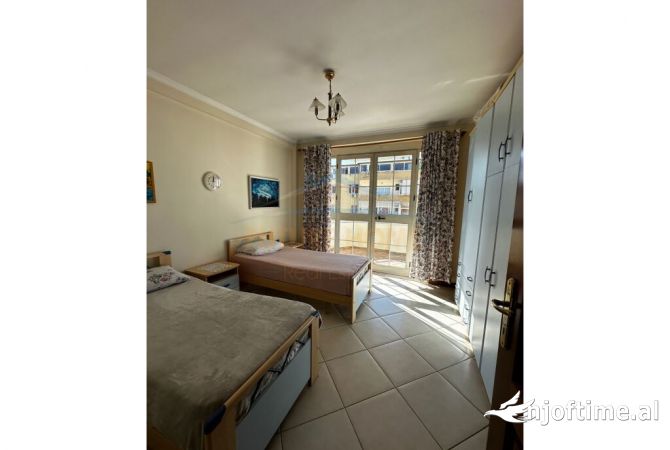 Shtepi ne shitje 3+1 ne Tirane - 330,000 Euro