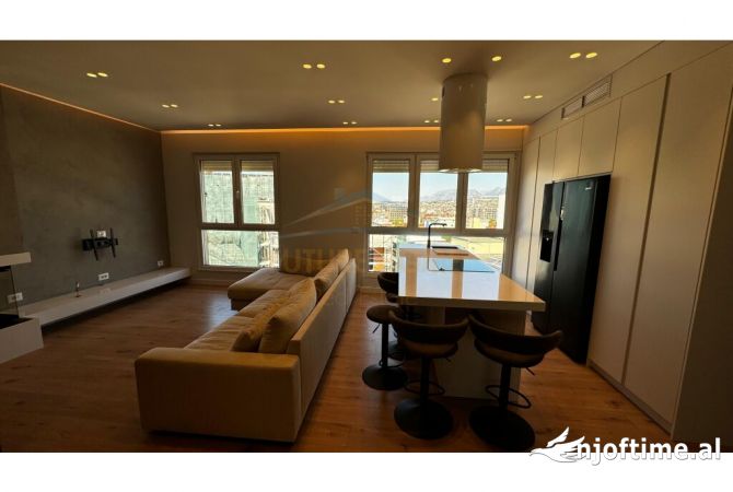 Shtepi ne shitje Apartament ne Tirane, 2+1, Mobilimi E mobiluar, Pagesa 230,000  Euro.