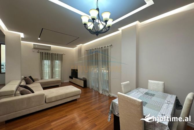 Shtepi ne shitje 2+1 ne Tirane - 240,000 Euro