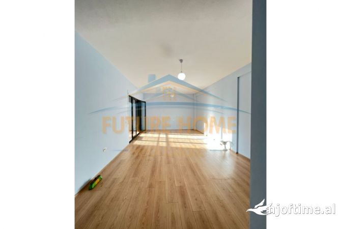 Shtepi ne shitje 2+1 ne Tirane - 170,000 Euro
