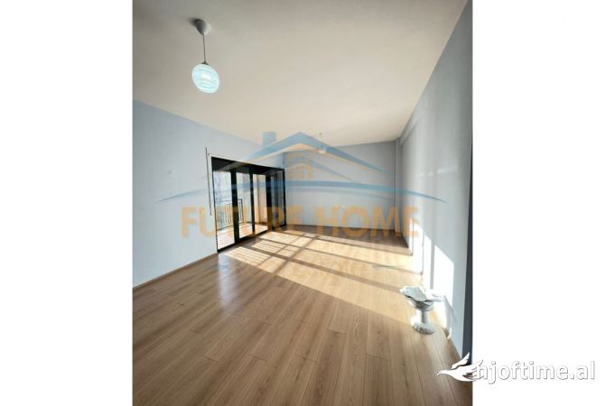Shtepi ne shitje 2+1 ne Tirane - 170,000 Euro