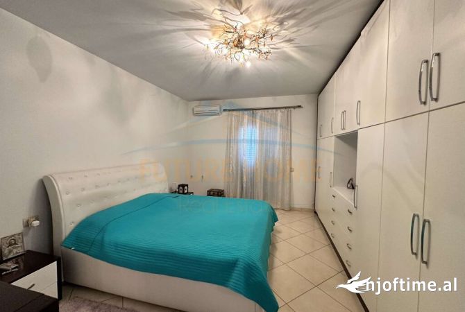 Shtepi ne shitje 5+1 ne Tirane - 350,000 Euro