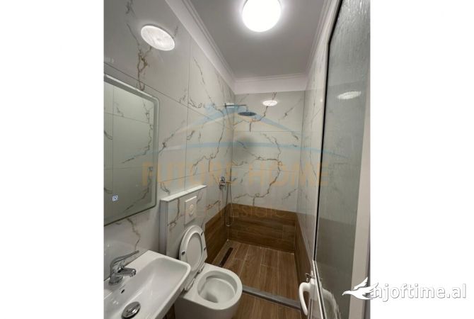 Shtepi ne shitje Apartament ne Tirane, 2+1, Mobilimi E mobiluar, Pagesa 210,000  Euro.