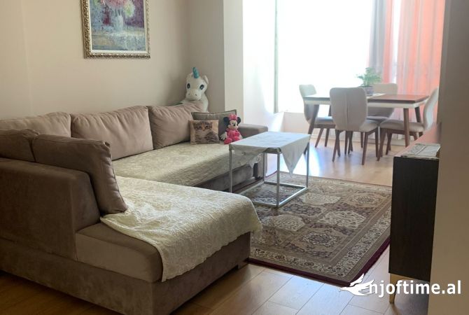 Shtepi ne shitje 2+1 ne Tirane - 175,000 Euro