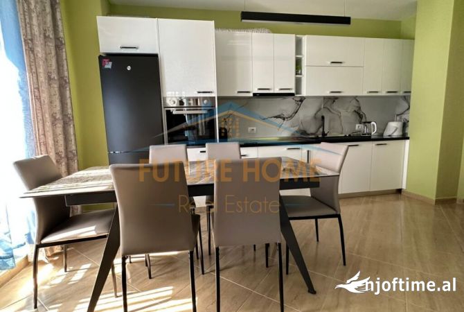 Shtepi me qera 2+1 ne Tirane - 700 Euro
