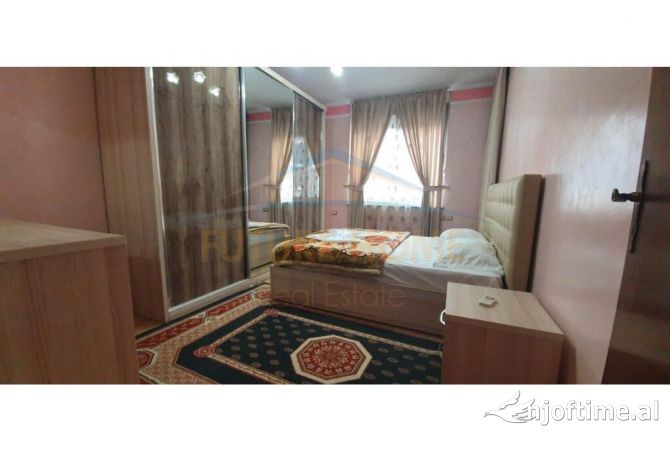 Shtepi me qera 1+1 ne Tirane - 700 Euro