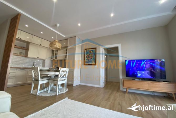 Shtepi me qera 2+1 ne Tirane - 1,200 Euro