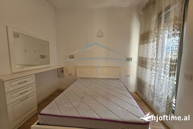 Shtepi me qera 2+1 ne Tirane - 1,200 Euro