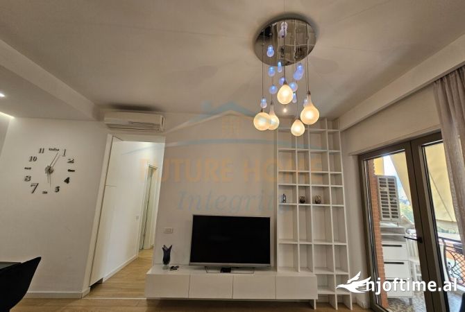 Shtepi me qera Apartament ne Tirane, 2+1, Mobilimi E mobiluar, Pagesa 1,200  Euro.