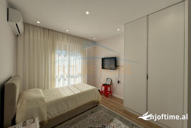 Shtepi me qera 2+1 ne Tirane - 1,200 Euro