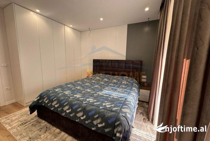 Shtepi me qera Apartament ne Tirane, 2+1, Mobilimi E mobiluar, Pagesa 1,200  Euro.