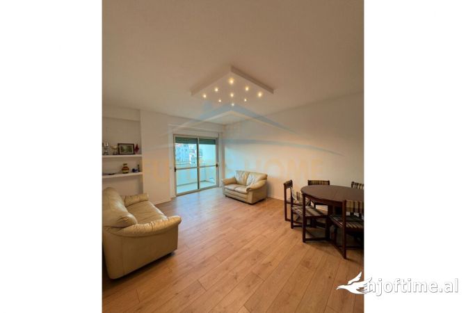 Shtepi ne shitje 2+1 ne Tirane - 200,000 Euro