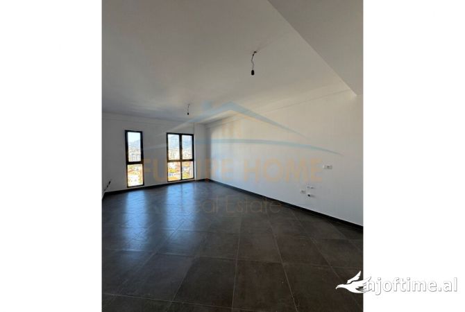 Shtepi ne shitje 2+1 ne Tirane - 185,000 Euro