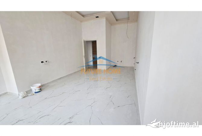 Shtepi ne shitje 1+1 ne Tirane - 200,000 Euro