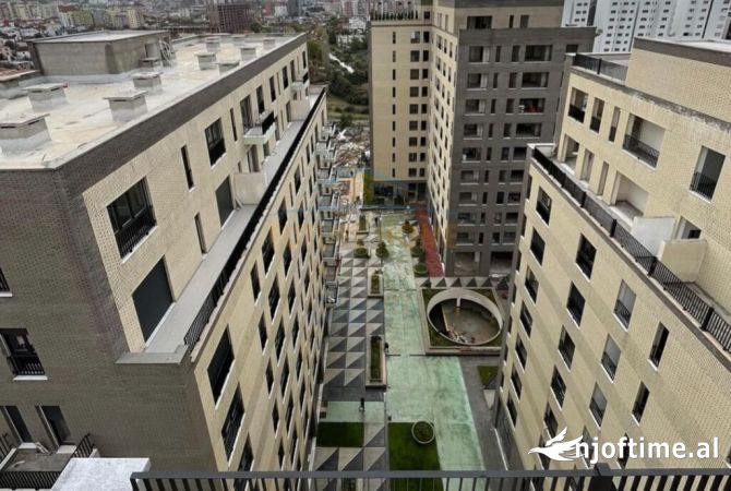 Shtepi ne shitje Apartament ne Tirane, 3+1, Mobilimi Bosh, pa mobiluar, Pagesa 235,000  Euro.