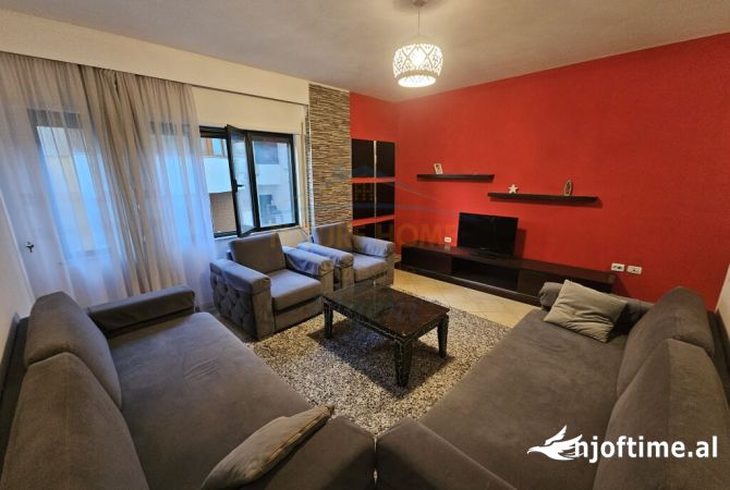 Shtepi ne shitje 1+1 ne Tirane - 120,000 Euro