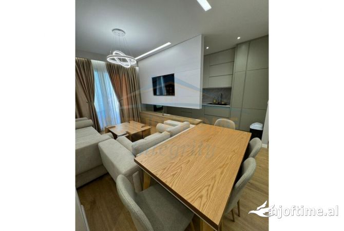 Shtepi ne shitje 2+1 ne Tirane - 350,000 Euro