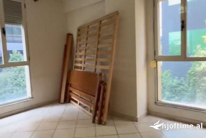 Shtepi ne shitje 2+1 ne Tirane - 175,000 Euro