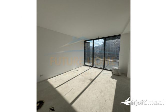 Apartment for sale in Tirana 3+1, Emty