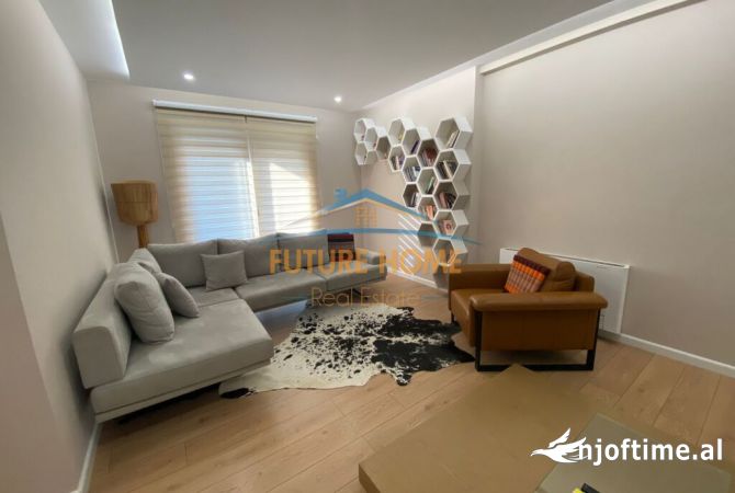 Shtepi me qera Apartament ne Tirane, 4+1, Mobilimi E mobiluar, Pagesa 1,300  Euro.