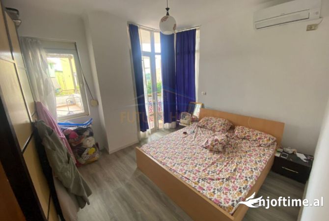 Shtepi me qera 1+1 ne Tirane - 1,500 Euro