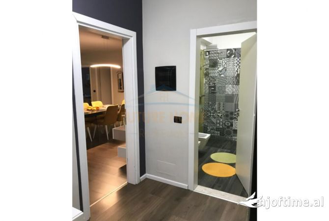 Shtepi me qera 2+1 ne Tirane - 750 Euro