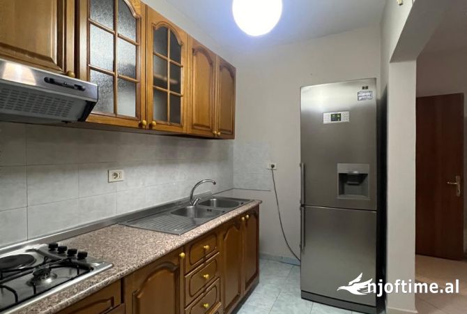 Shtepi me qera 1+1 ne Tirane - 450 Euro