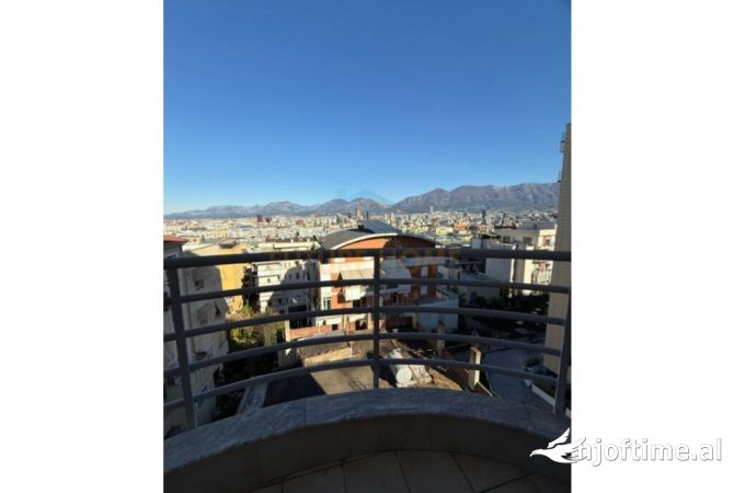 Shtepi me qera Apartament ne Tirane, 2+1, Mobilimi E mobiluar, Pagesa 800  Euro.