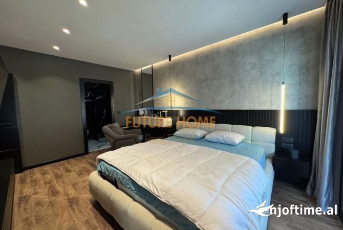Shtepi ne shitje Apartament ne Tirane, 2+1, Mobilimi E mobiluar, Pagesa 155,000  Euro.