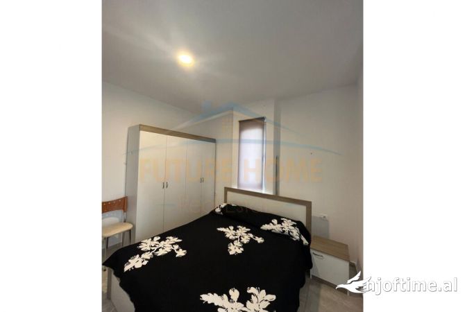 Shtepi me qera Apartament ne Tirane, 1+1, Mobilimi E mobiluar, Pagesa 460  Euro.