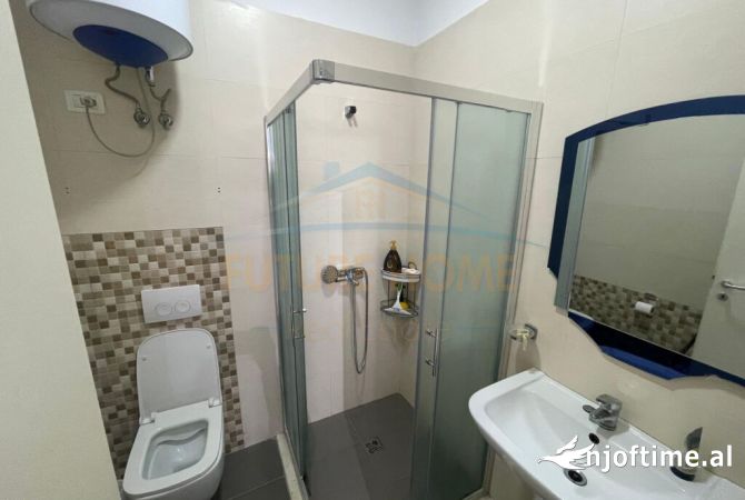 Shtepi ne shitje Apartament ne Durres, 2+1, Mobilimi E mobiluar, Pagesa 190,000  Euro.