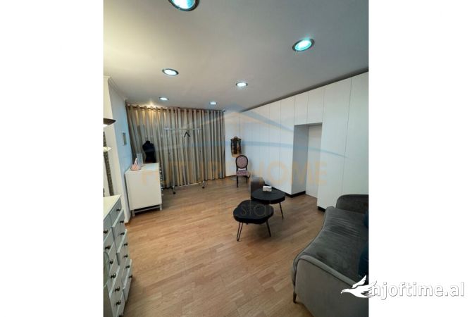 Ambient biznesi ne shitje Garsoniere ne Tirane - 150,000 Euro