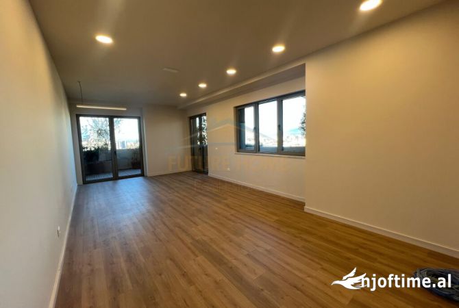 Apartment for rent in Tirana 2+1, Emty