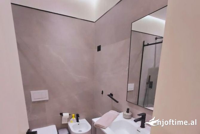 Shtepi ne shitje 2+1 ne Tirane - 219,000 Euro