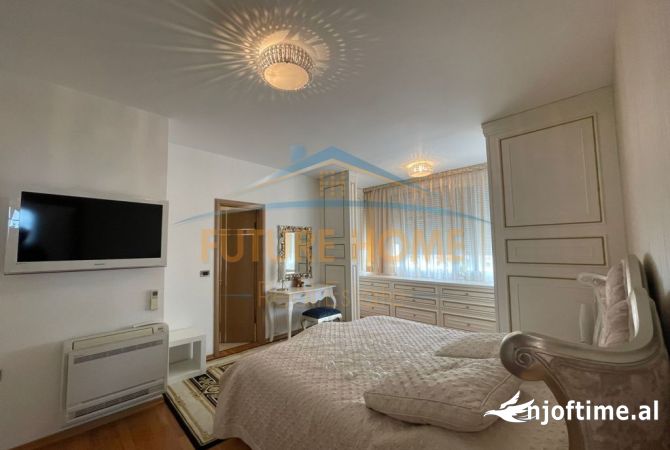 Shtepi me qera Apartament ne Tirane, 2+1, Mobilimi E mobiluar, Pagesa 1,800  Euro.