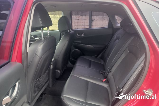 Auto in Vendita  a Tirana - 13,000 Euro